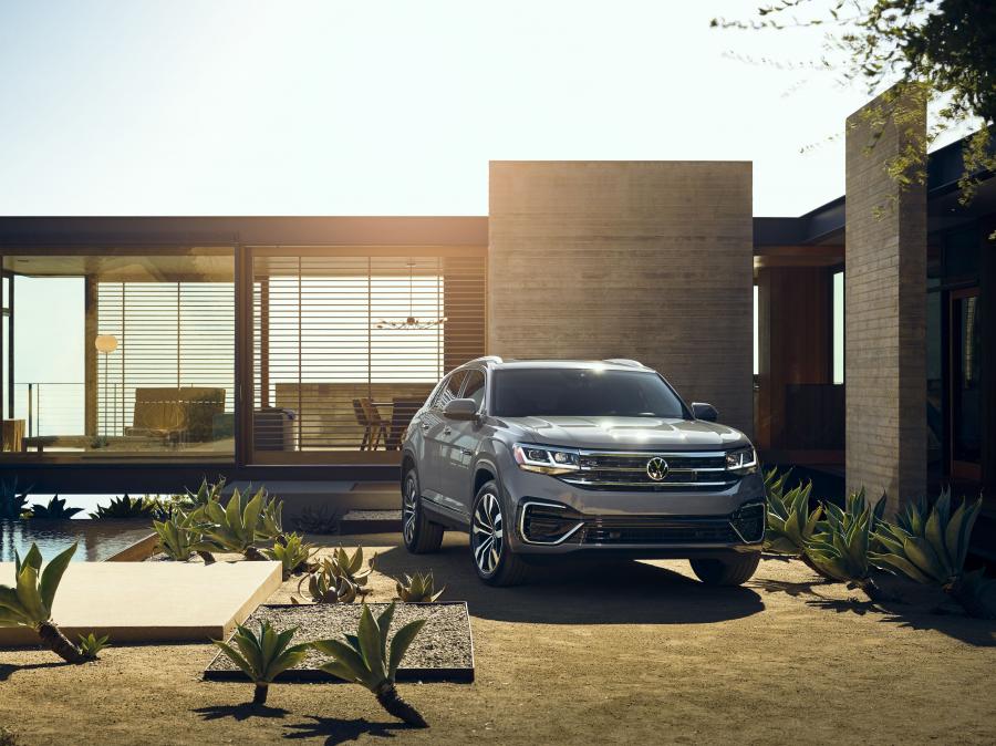  Volkswagen Atlas Cross Sport SEL R-Line 2020 года  (фото 15 из 43)